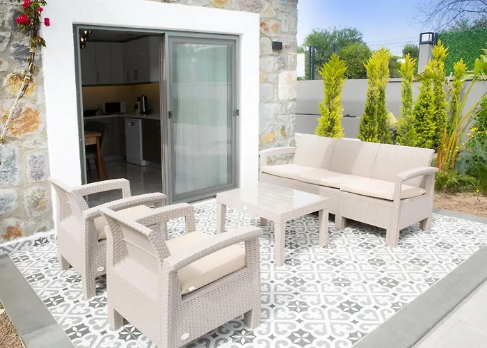 Bd4108 Two Bedroomed Withpool Inbodrumyalikavak Bodrum