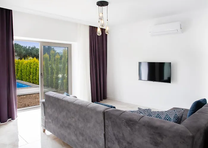 Bd4108 Two Bedroomed Withpool Inbodrumyalikavak Bodrum