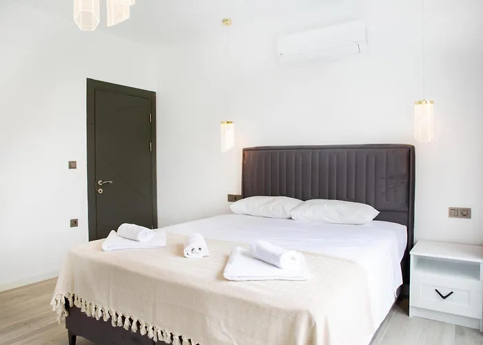 Bd4108 Two Bedroomed Withpool Inbodrumyalikavak Villa