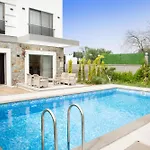 Bd4108 Two Bedroomed Withpool Inbodrumyalikavak Bodrum