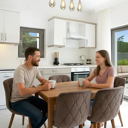 Bd4108 Two Bedroomed Withpool Inbodrumyalikavak וילה בודרום